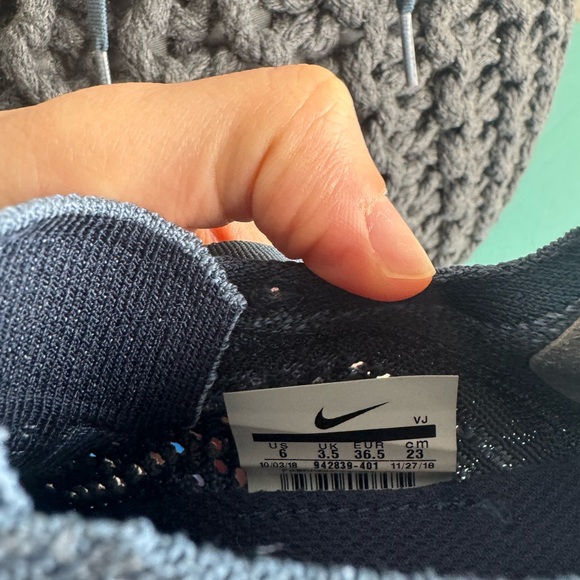 Nike Blue Knit Running Shoes - Picture 7 of 7